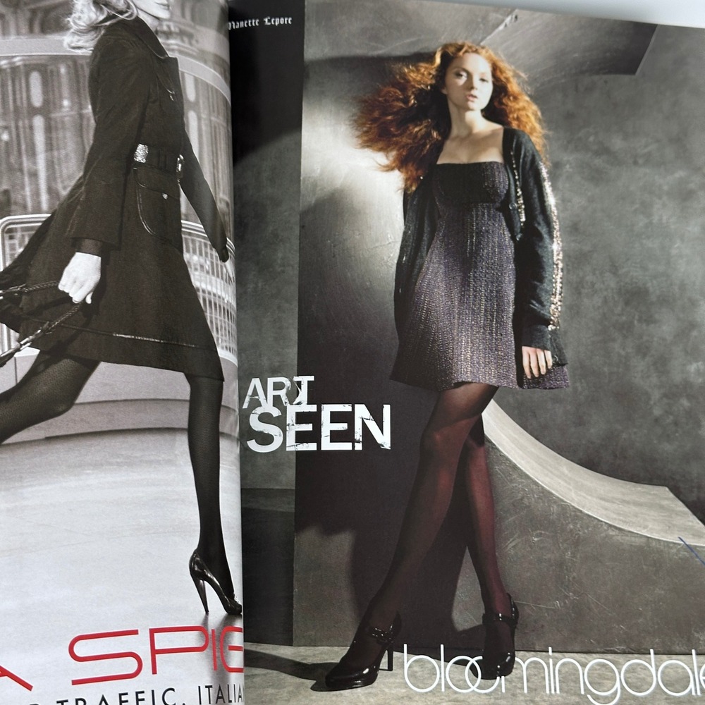 Vogue Magazine September 2007 Sienna Miller Biggest Issue Ever 840 Pages 08449 - Picture 13 of 15